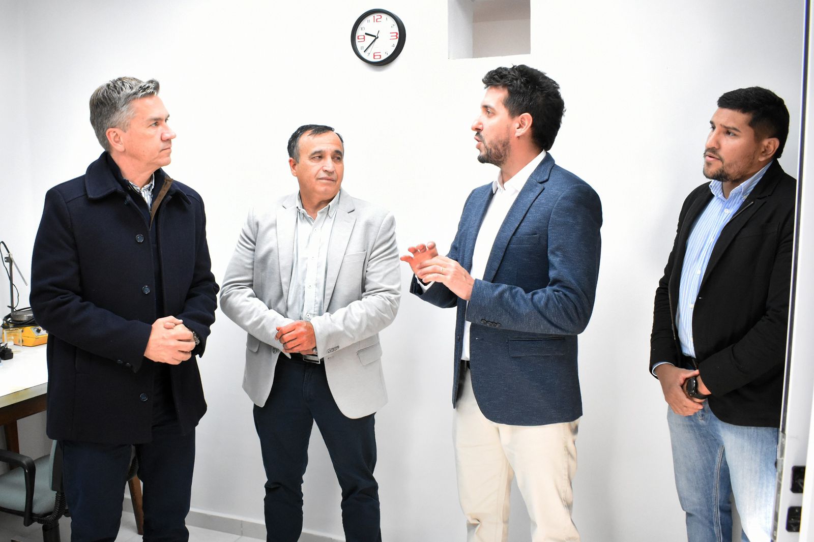 *EL GOBERNADOR ZDERO HABILITÓ LAS REFACCIONES INTEGRALES DE BROMATOLOGÍA Y DE ESTADÍSTICA SANITARIA*