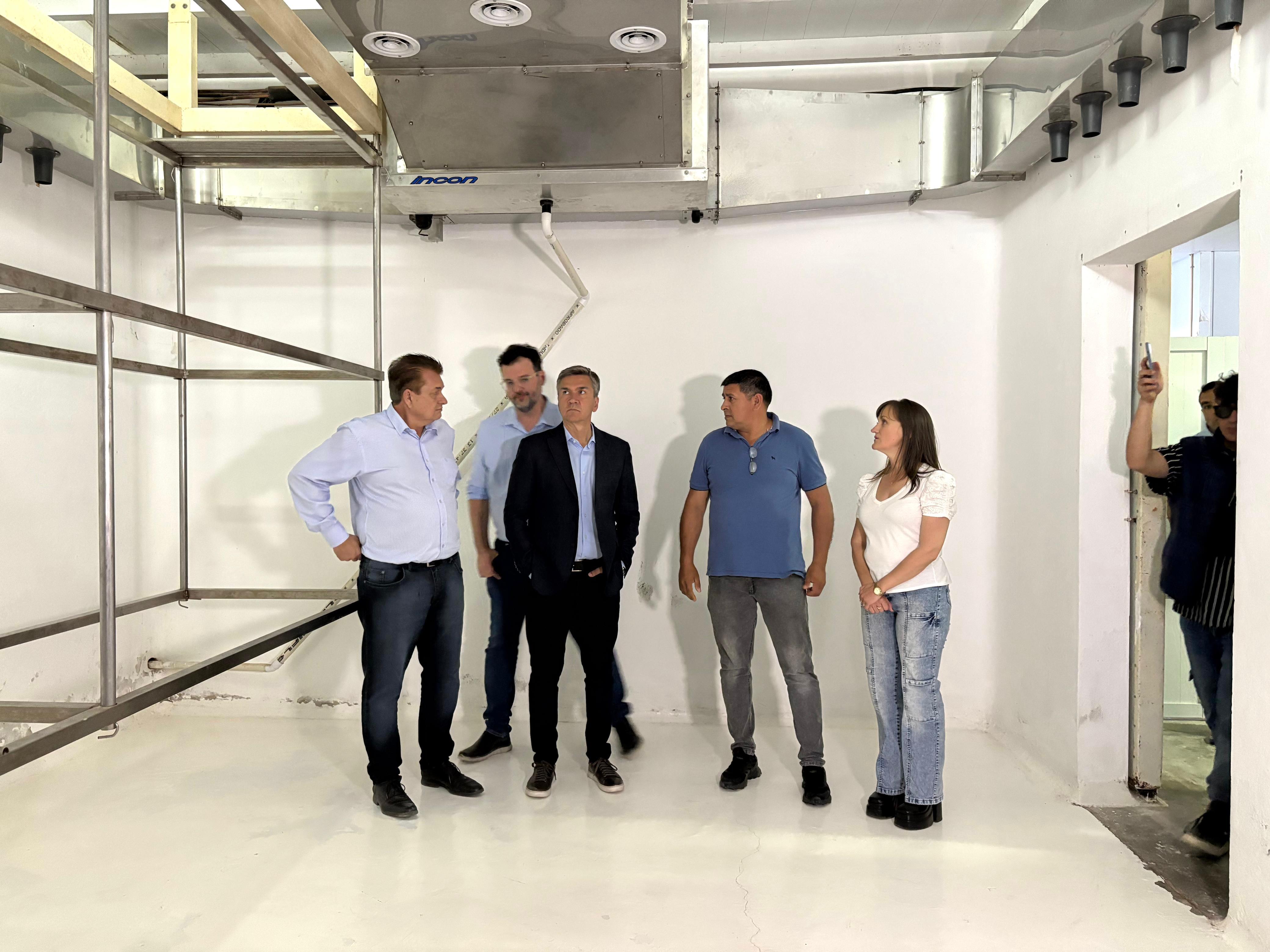 OTRO LOGRO: ZDERO REACTIVA CON ARTICULACIÓN E INVERSIÓN PRIVADA LA FÁBRICA DE CHACINADOS EN HERMOSO CAMPO