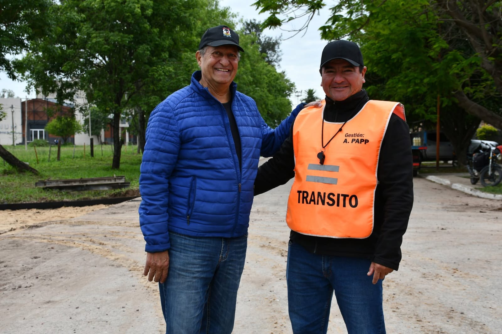 EL INTENDENTE ADALBERTO PAPP DESTACÓ EL AVANCE DE LA OBRA DE PAVIMENTO EN CALLE DARWIN DEL BARRIO SUR