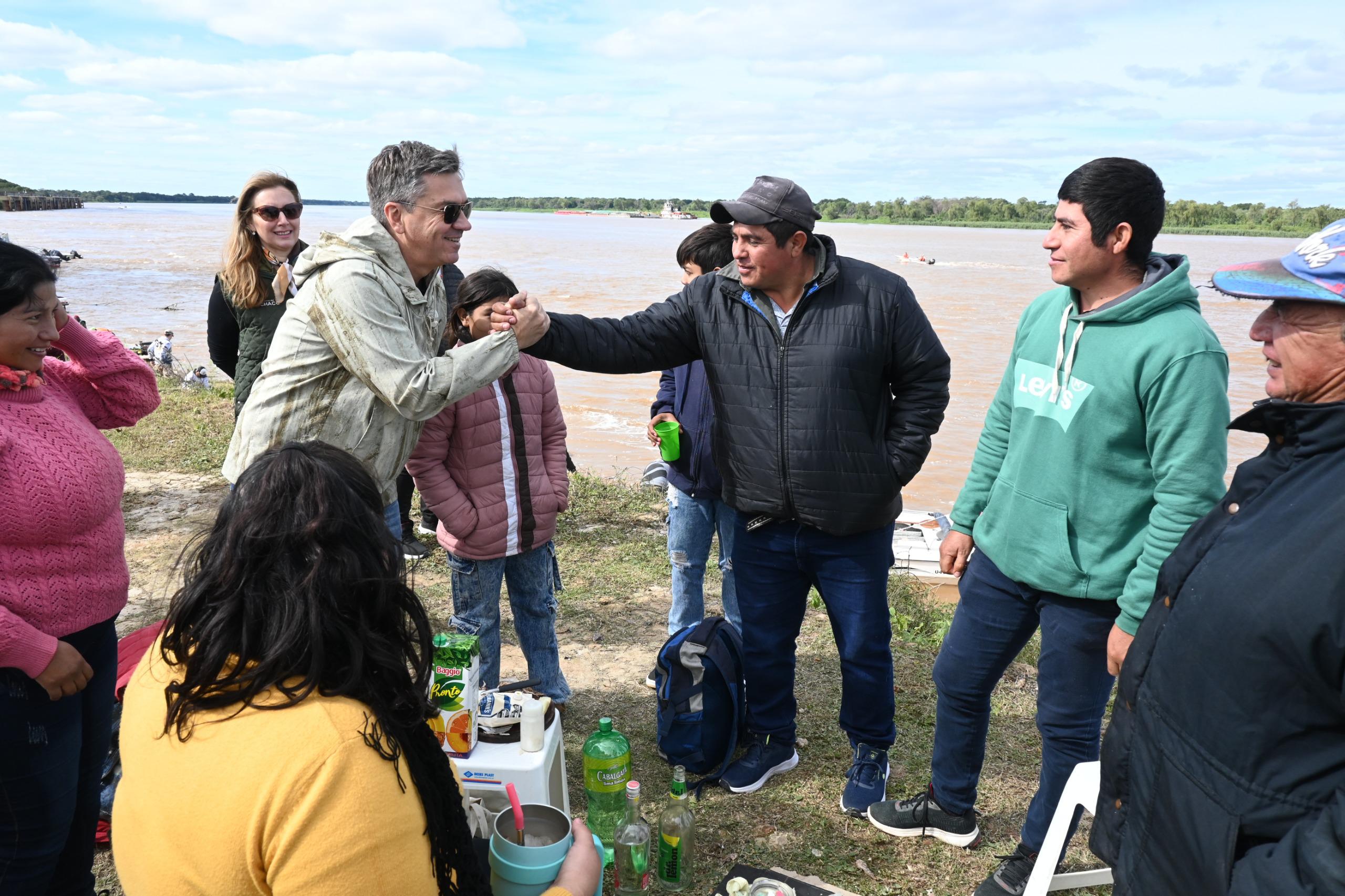 PUERTO LAS PALMAS: EL GOBERNADOR ZDERO ACOMPAÑÓ HOY EL 24° TORNEO DE PESCA EMBARCADA CON DEVOLUCIÓN
