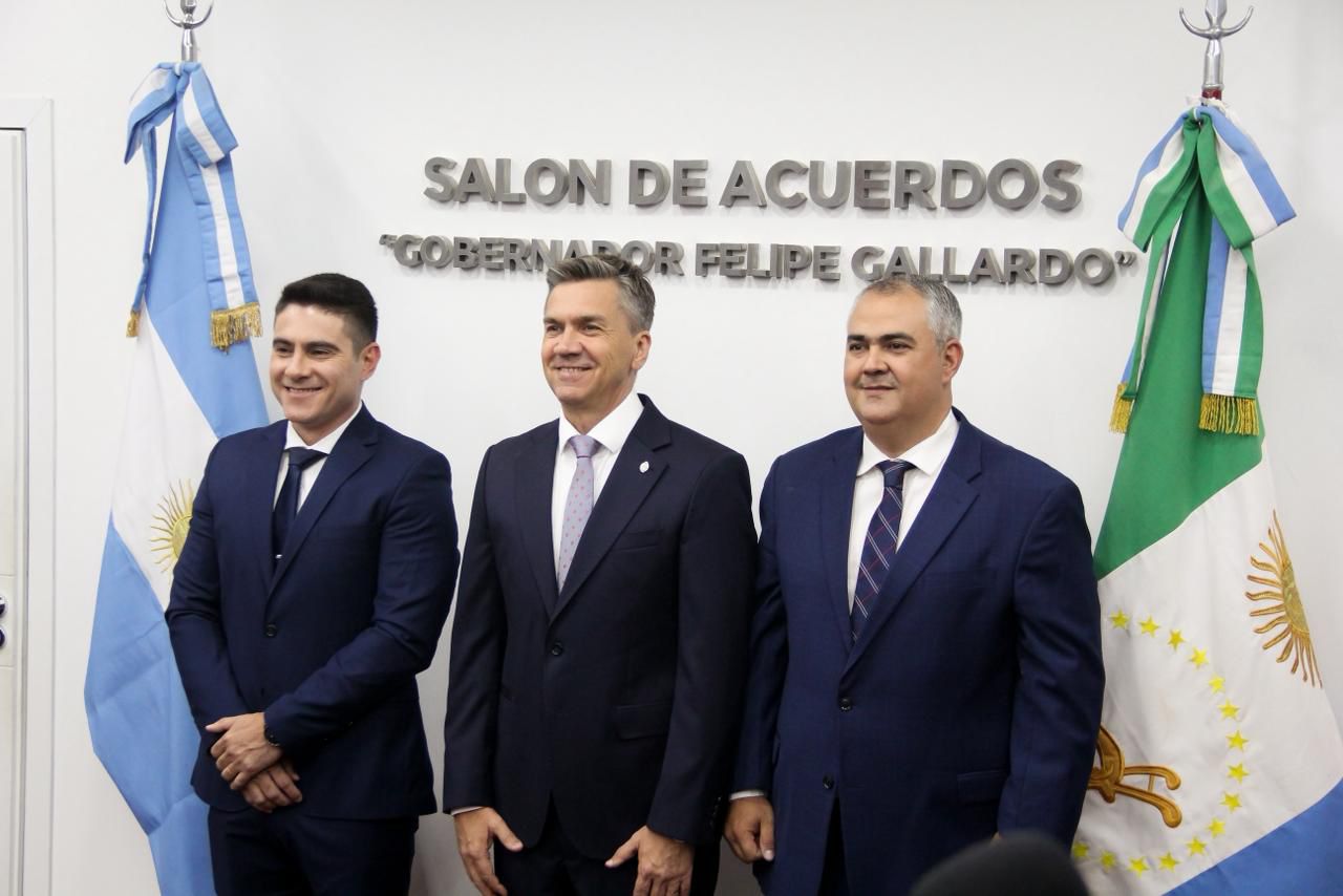 *CAMBIOS EN EL GABINETE: JURARON LOS NUEVOS MINISTROS DE GOBIERNO Y DESARROLLO HUMANO*