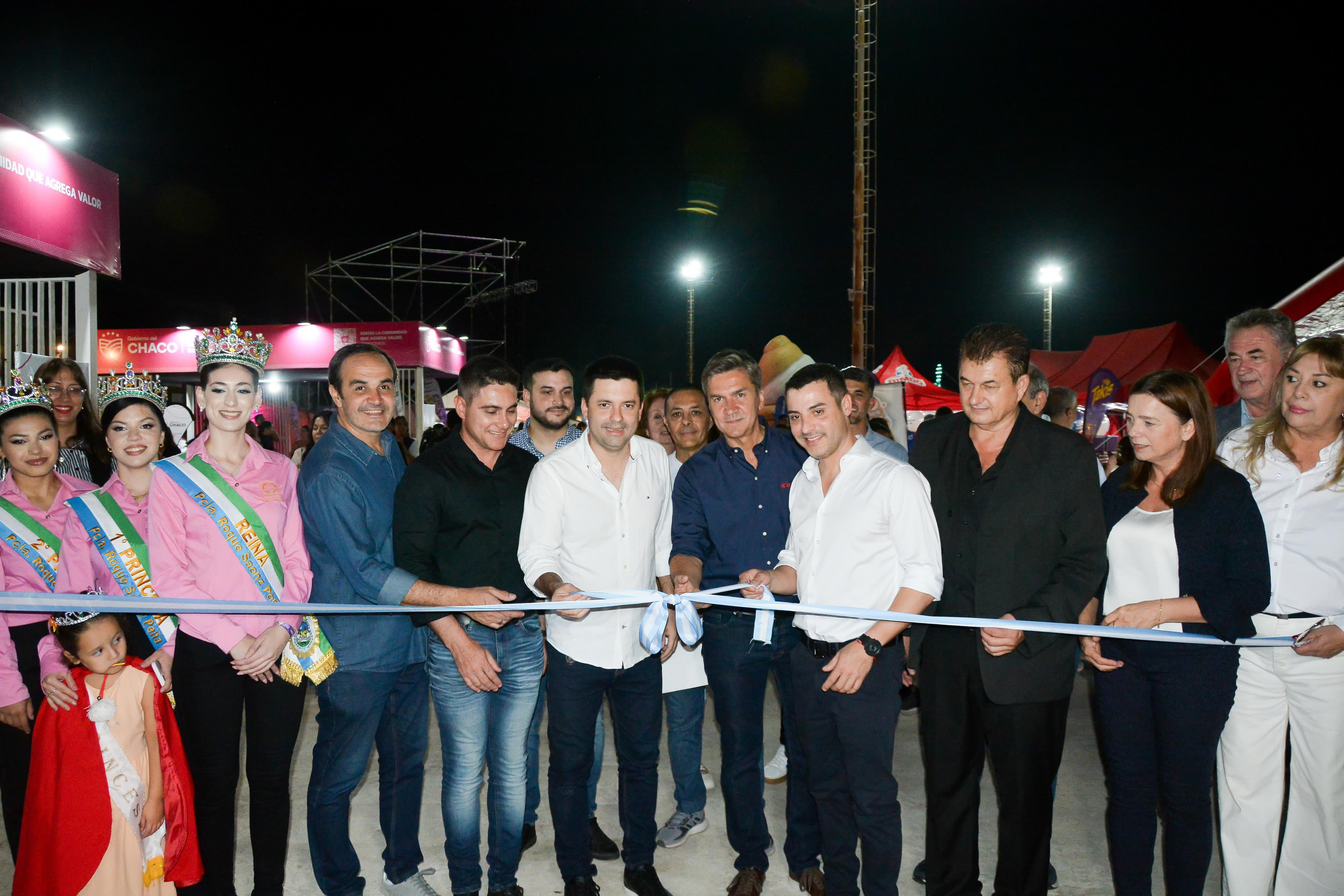 *SÁENZ PEÑA: EL GOBERNADOR ZDERO ACOMPAÑÓ LA 3ra. EDICIÓN DE LA EXPO “VIVÍ LA TERMAL 2025”*