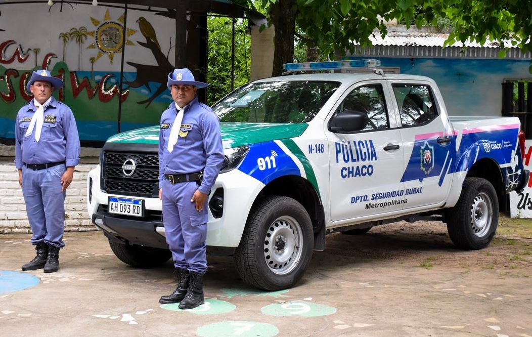 *PLAN PROVINCIAL DE SEGURIDAD: EL GOBERNADOR ZDERO ENTREGÓ UN PATRULLERO 0KM PARA LA ZONA RURAL DE BARRANQUERAS*
