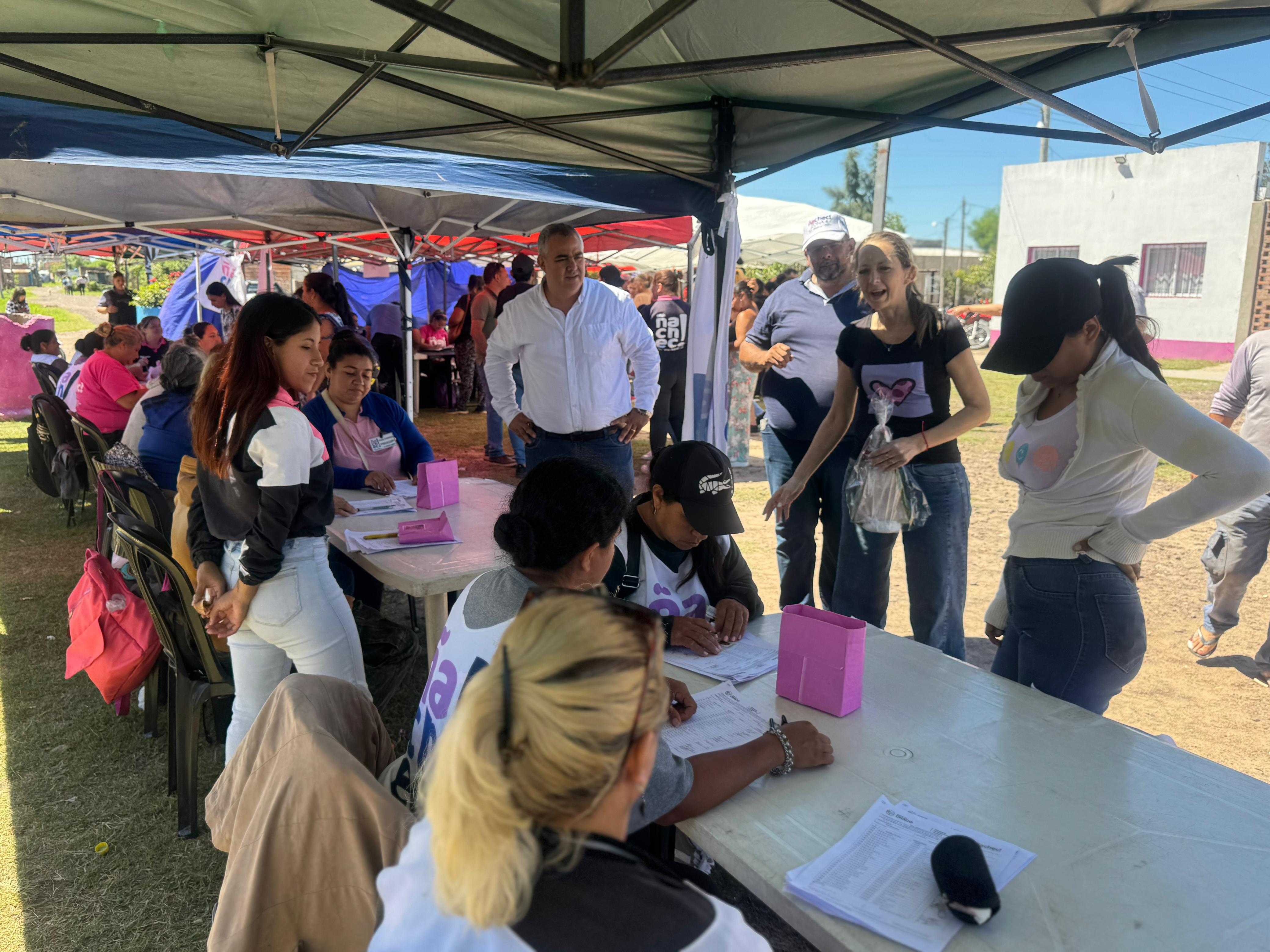 *LA RUBITA: EL MINISTRO GUTIÉRREZ CONSTATÓ ENTREGAS DEL PROGRAMA ÑACHEC Y REAFIRMÓ UNA POLÍTICA SOCIAL “SIN INTERMEDIARIOS”*