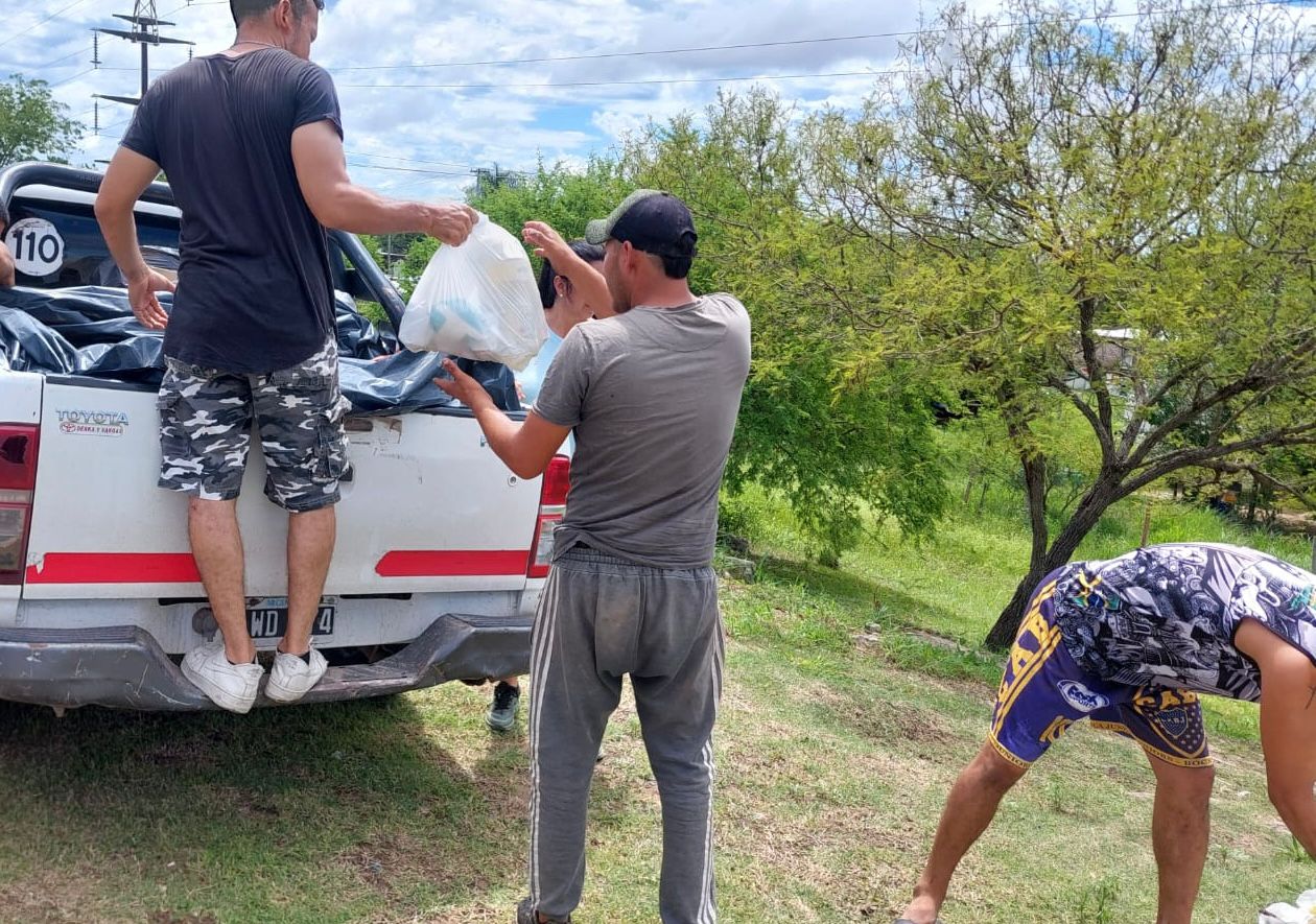 *EN BARRANQUERAS: OPERATIVO INTEGRAL Y DE ASISTENCIA A LAS FAMILIAS*