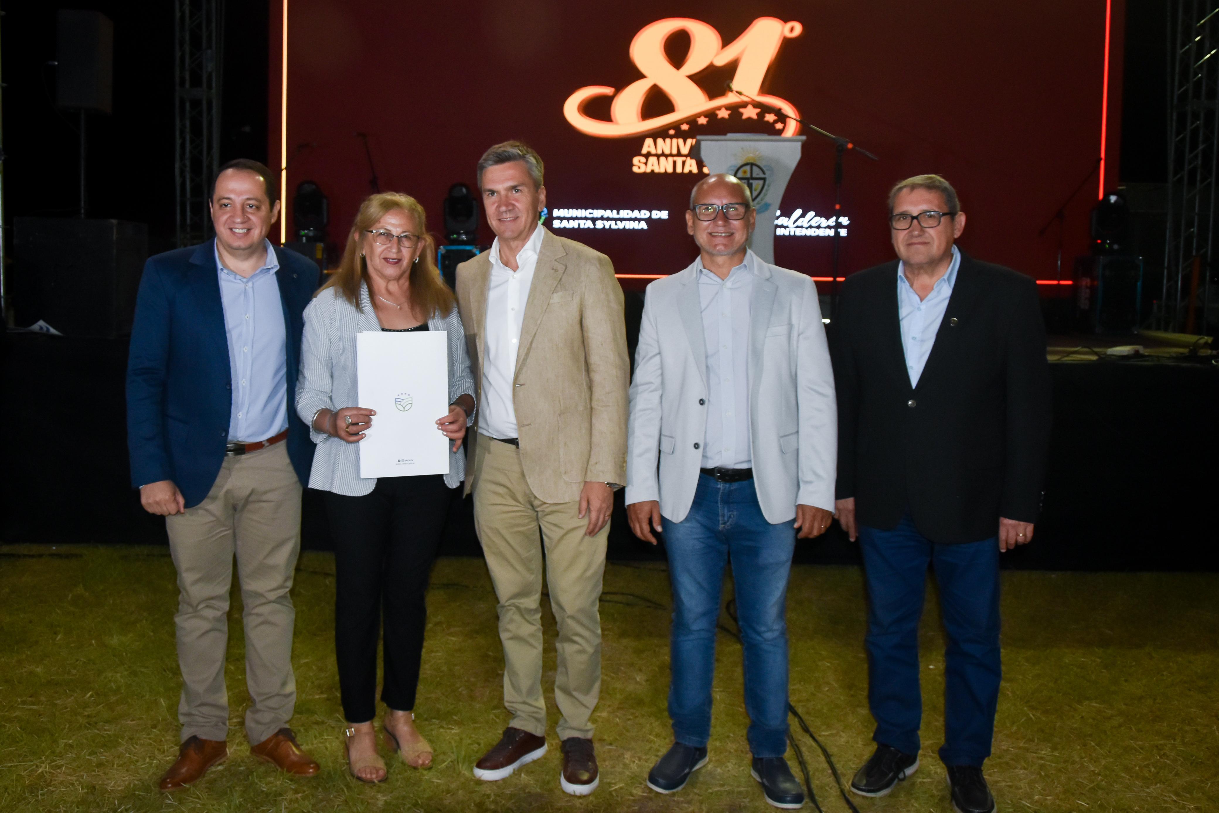 *EL GOBERNADOR ZDERO ACOMPAÑÓ EL 81° ANIVERSARIO DE SANTA SYLVINA Y DESTACÓ EL CRECIMIENTO DE LA CIUDAD*