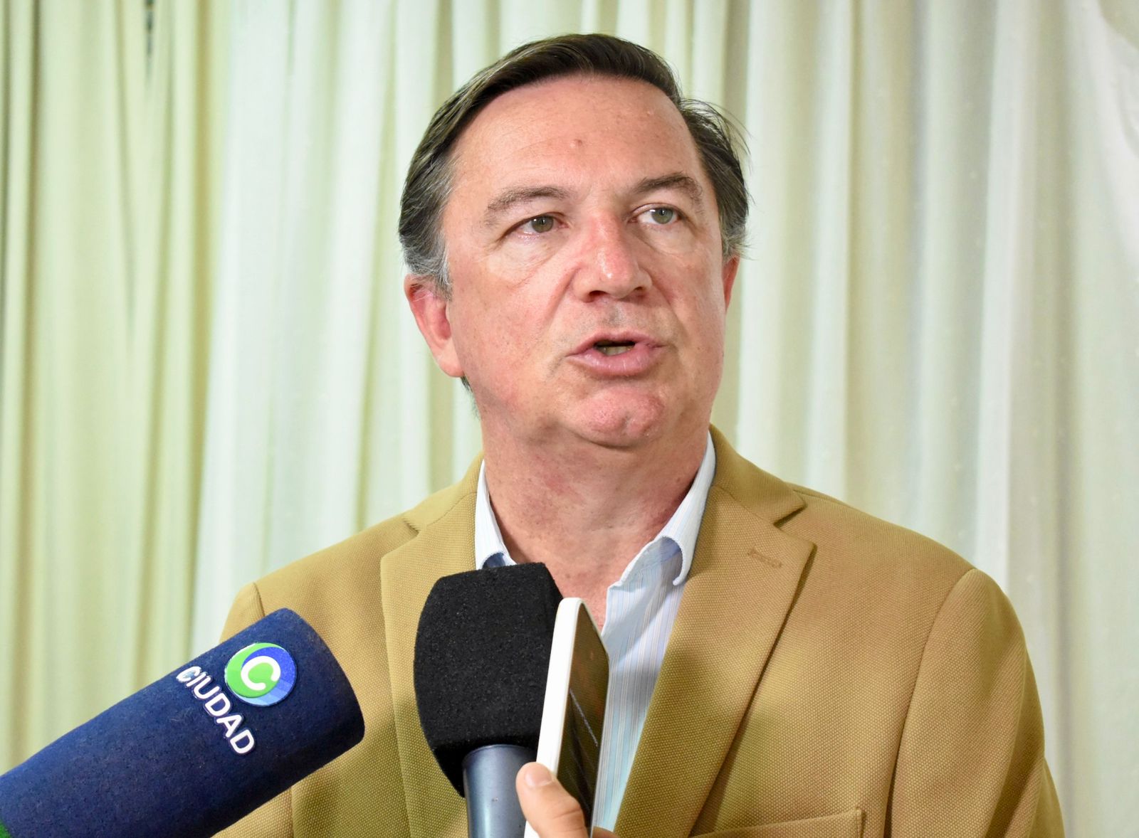 *EXPROPIACIÓN DE LA CHANCHERÍA: “PRESENTAREMOS EL PROYECTO Y VEREMOS QUIÉN ESTÁ A FAVOR  O NO DEL CLAN SENA”*