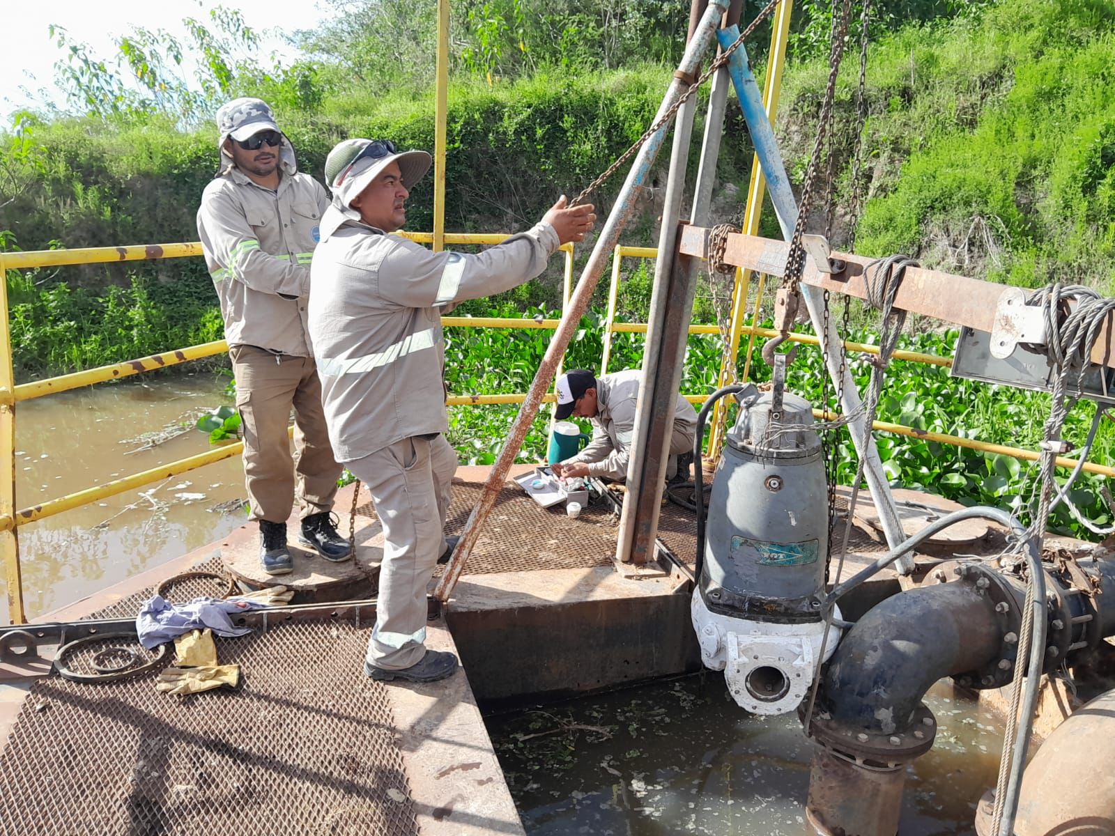 *SAMEEP REALIZÓ TRABAJOS CLAVES PARA REFORZAR EL ABASTECIMIENTO DE AGUA EN EL DEPARTAMENTO BERMEJO*