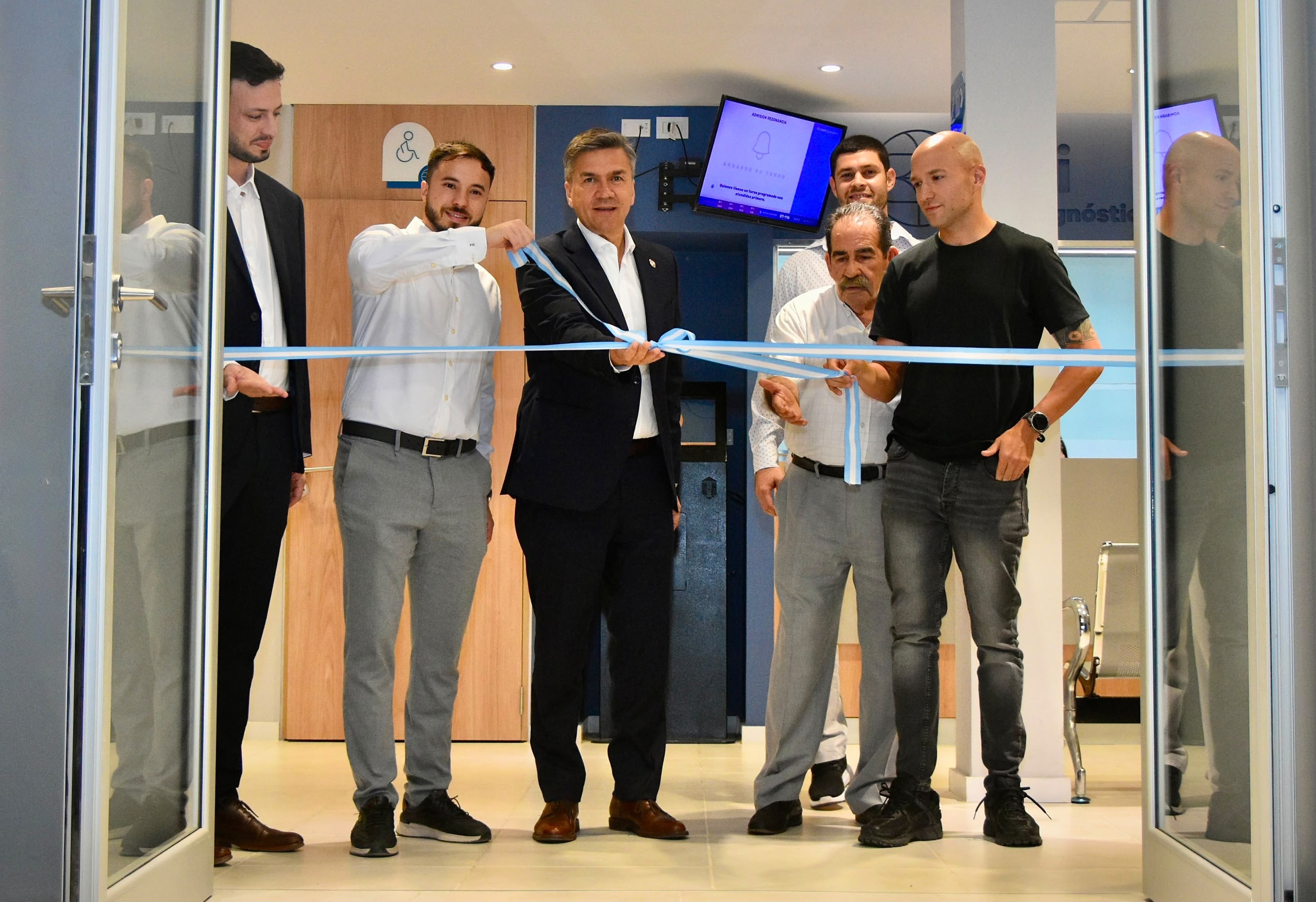 *EL INSTITUTO CONSULTORIO RADIOL&Oacute;GICO RESISTENCIA INAUGUR&Oacute; NUEVAS INSTALACIONES CON TECNOLOG&Iacute;A DE &Uacute;LTIMA GENERACI&Oacute;N*