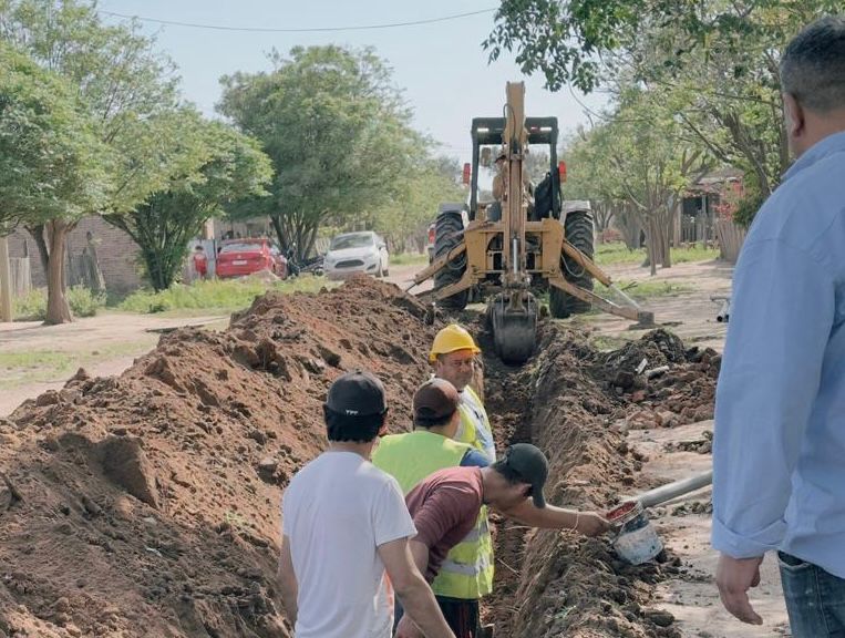 *AVIA TERAI: M&Aacute;S DE 35 FAMILIAS YA CUENTAN CON AGUA POTABLE*